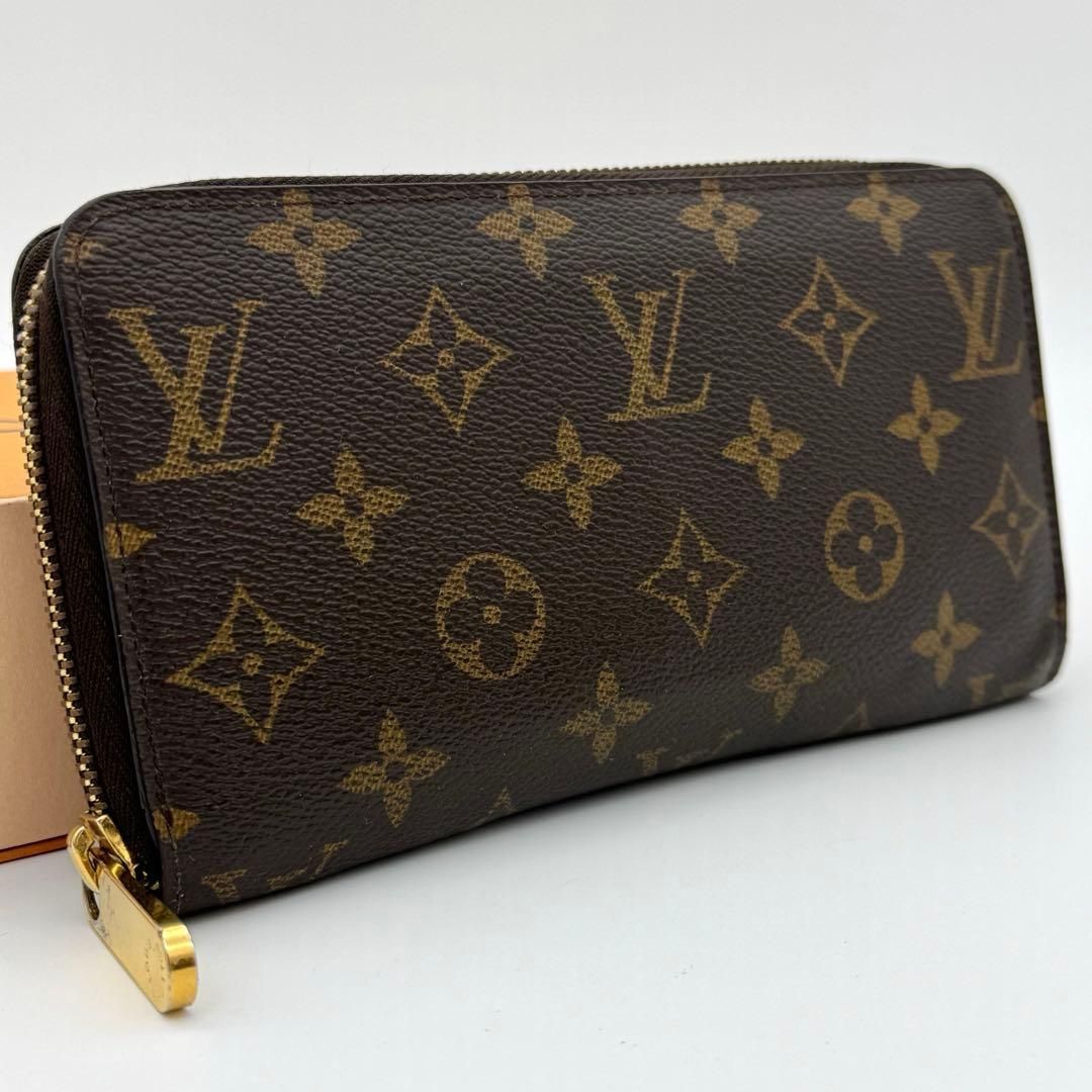 ルイヴィトン LOUIS VUITTON 長財布 ジッピーウォレット ラウンド