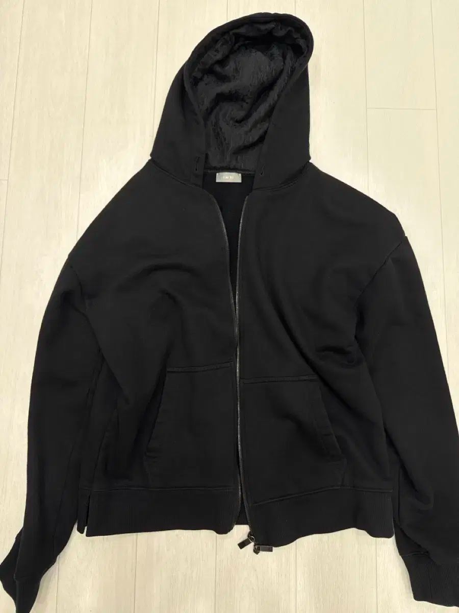 ディオール オブリーク フーディー ジップアップ