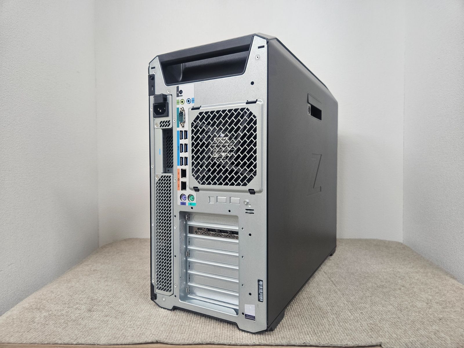 HP Z 8 G 4 Workstation AI研究ワークステーション Xeon 6230 第2世代 40コア80スレッド2 CPU 64 GBメモリ M.2 SSD 1 TB NVIDIA RTX 4000