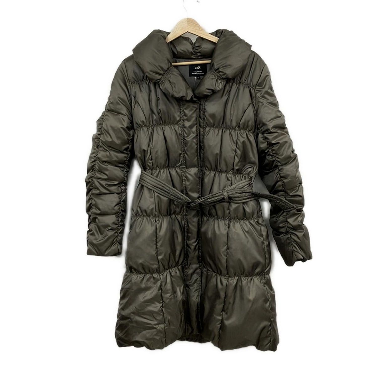 23区 ニジュウサンク ダウンコート サイズ40 M レディース - カーキ 長袖 冬