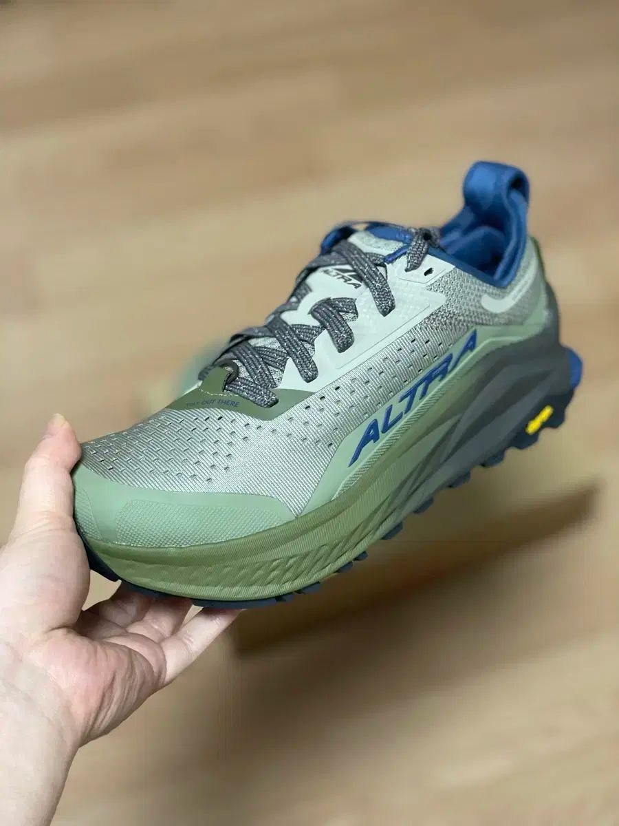 270 アルトラ オリンパス6 トレイル ランニングシューズ トープ