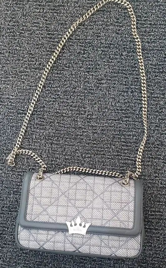 J.ESTINA ジェイエスティナ チェーンバッグ