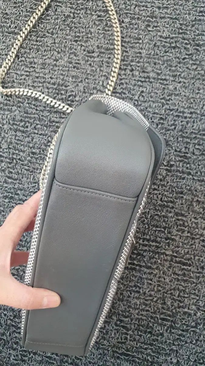 チェーンバッグ