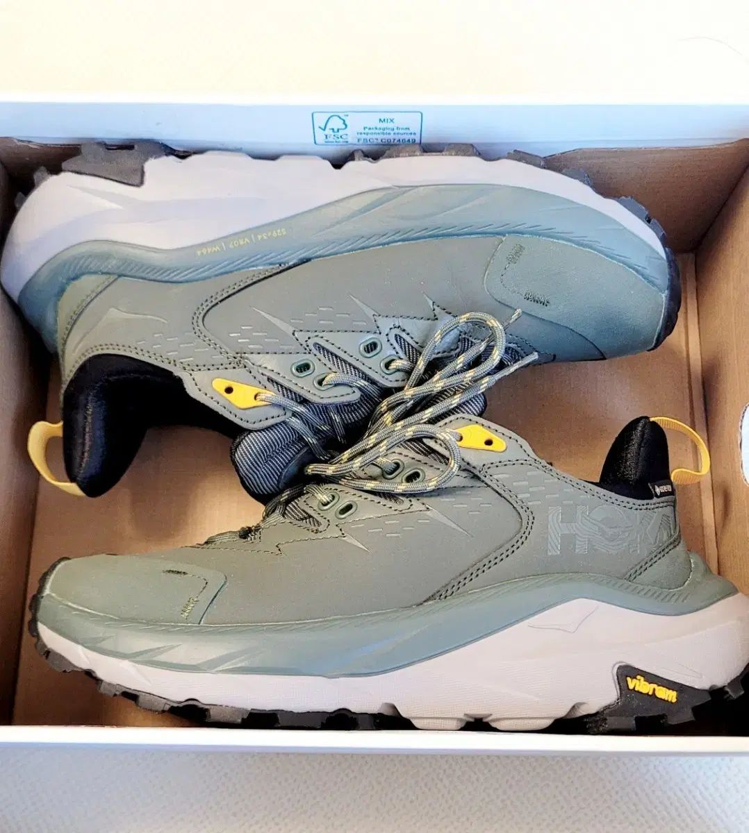 HOKA ONE ONE カハ2 ロウ 260