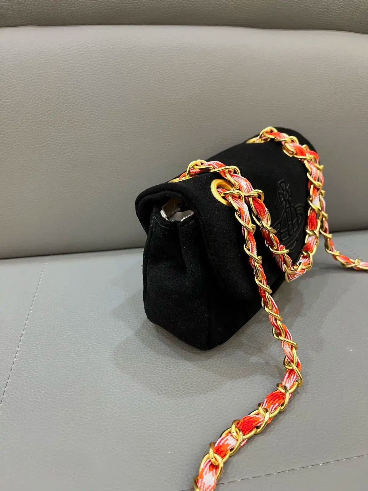 お手頃価格でご提供し! Vivienne Westwood ヴィヴィアン ウエストウッド クロスバック スウェード ブラウン ブラック レディース 満足保障！