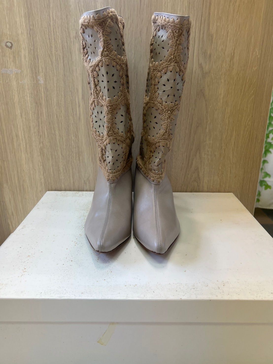 品 VERO CUOIO ベルクオイオ ブーツ ベージュ レザー