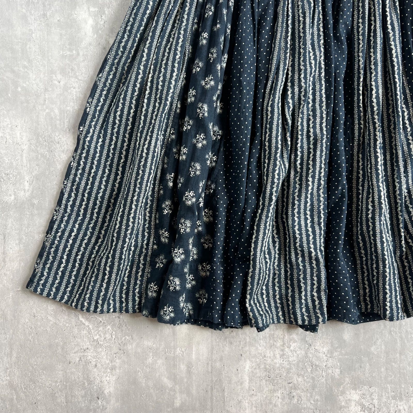 45R インディゴのパッチワークスカート 45R / フォーティファイブアール YUKI COTTON インディゴ染 パッチ