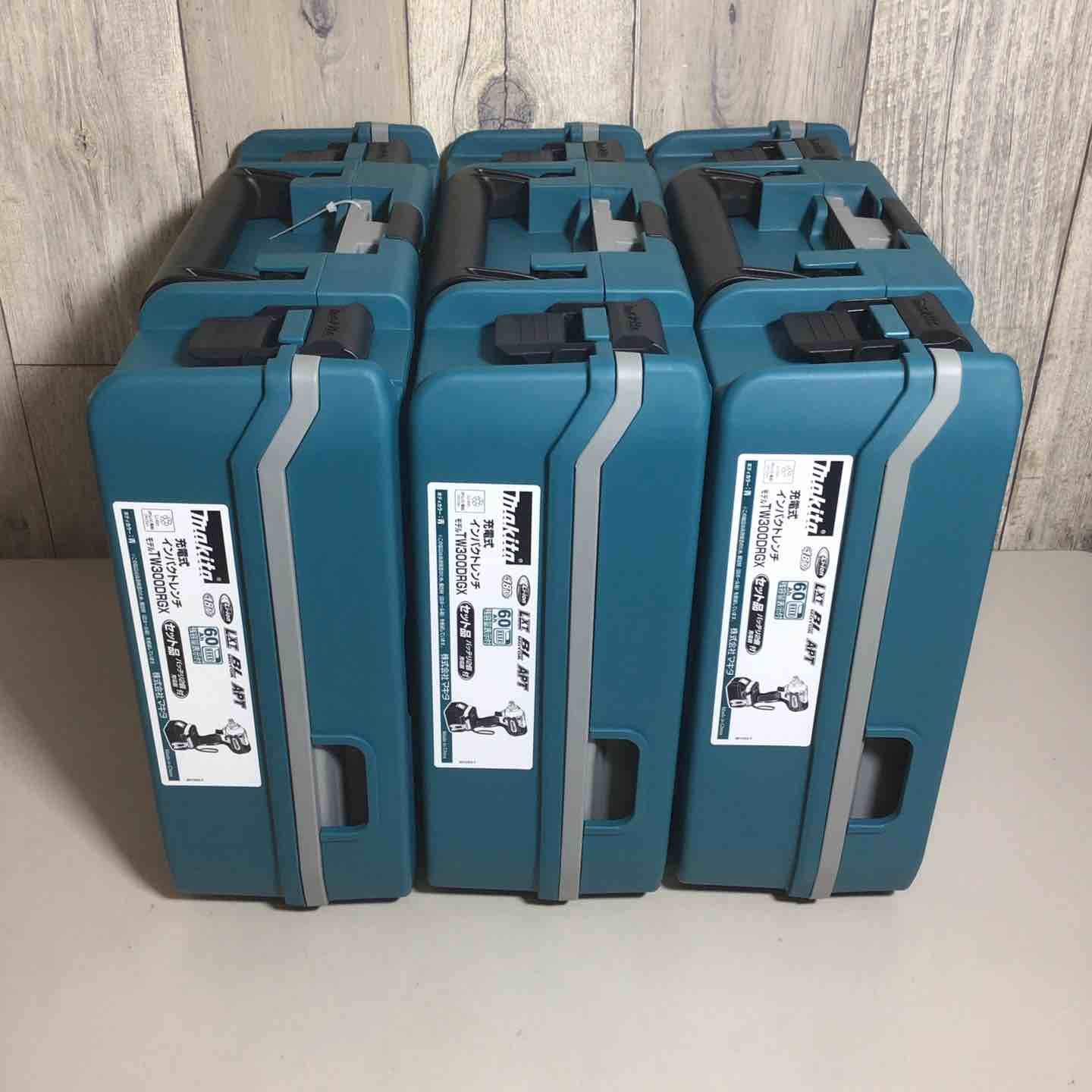 マキタ makita コードレス インパクトレンチ TW300DRGX 3台 バッテリー-充電器付 フルセット 純正 充電式 18V 戸田店