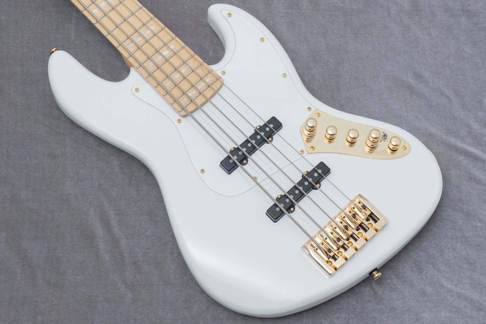 Swing Guitars Jazz Deluxe 5 White 4 68 kg GIB兵庫