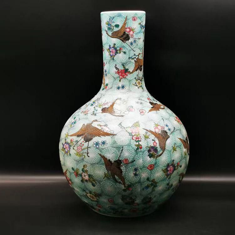 雍正藍地粉彩百鶴図夜光天球瓶 景徳鎮 陶磁器 装飾品 現代工芸品 美術品 置物 雍正藍地粉彩百鶴図夜光天球瓶 景徳鎮 陶磁器 装飾品 現代工芸品 美術
