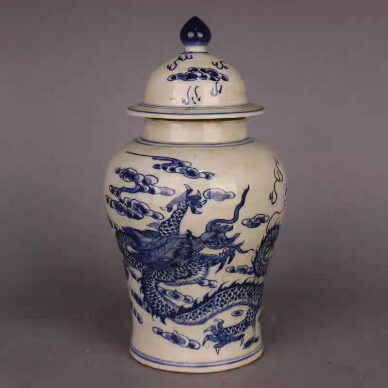 清乾隆青花竜紋将軍缶 景徳鎮 陶磁器 装飾品 現代工芸品 美術品 置物 清乾隆青花竜紋将軍缶 賞物観賞瓶 景徳鎮 陶磁器 装飾品 現代工芸品 置物