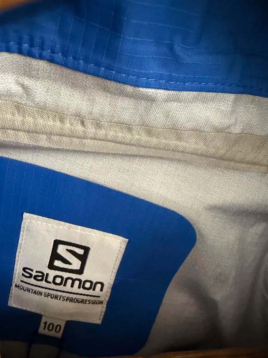 N194 SALOMON サロモン ウィンドブレーカー