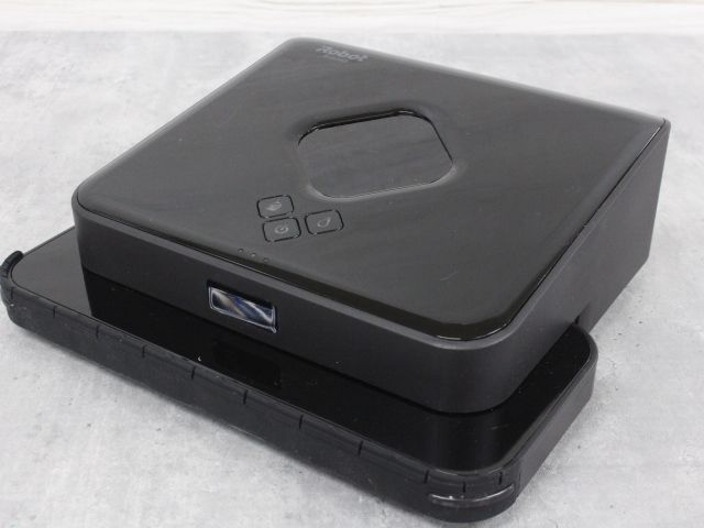 行董】美品 iRobot Braava 381j 床拭きロボ ブラック AE0U44 - メルカリ