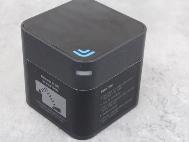 iRobot Braava 381j 床拭きロボ　ブラック ブラーバ iRobot 床拭きロボット ブラーバ381j ブラック B381060