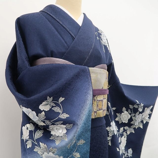 ❁tomihisa❁新品 金彩友禅 和田光正 落款 着物 正絹 仕付け糸付