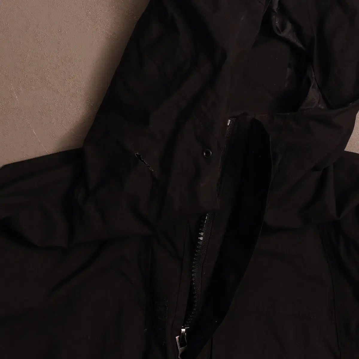 ウィンドブレーカー