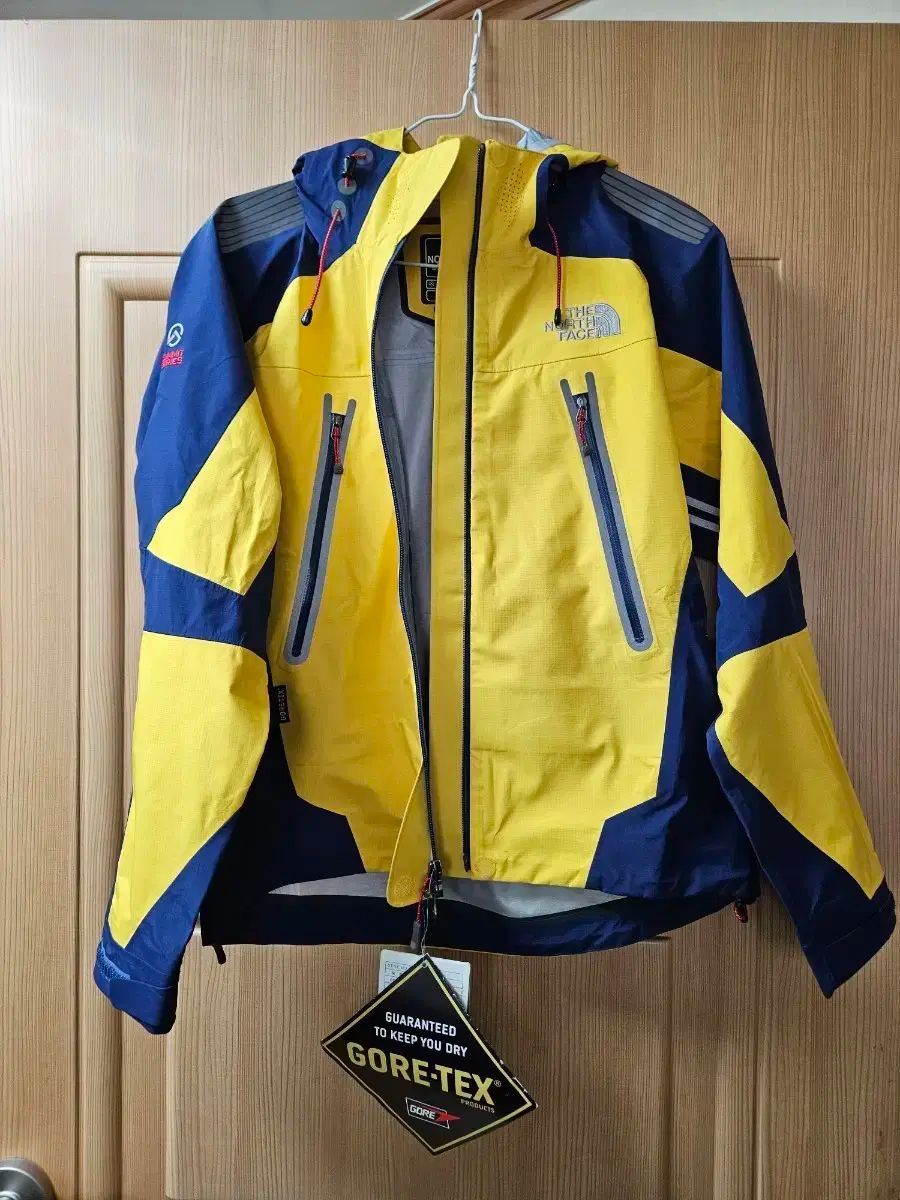THE NORTH FACE ザ ノース フェイス ゴアテックス ジャケット イエロー ユニセックス