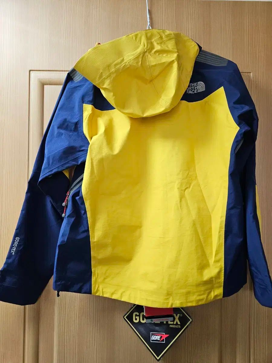 THE NORTH FACE ザ ノース フェイス ゴアテックス ジャケット イエロー ユニセックス