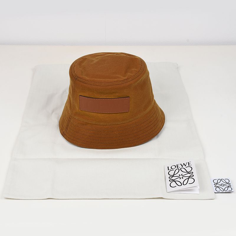 美品✨ ロエベ ワックスドキャンバス バケットハット 60 帽子 LOEWE ロエベ ワックスドキャンバス バケットハット K820HB1X75 2580