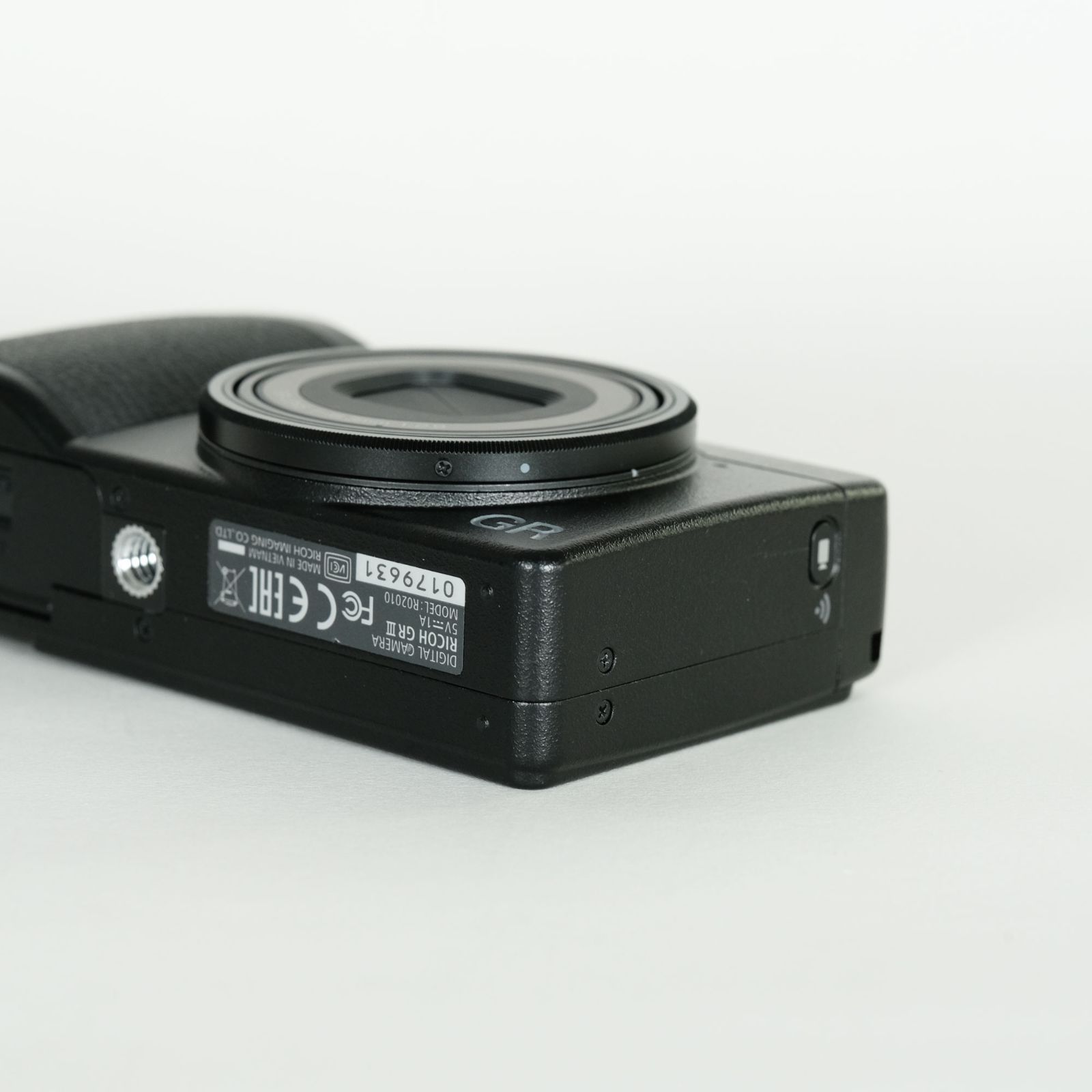 美品 | シャッター数643回] RICOH GR III HDF | コンパクトデジタル