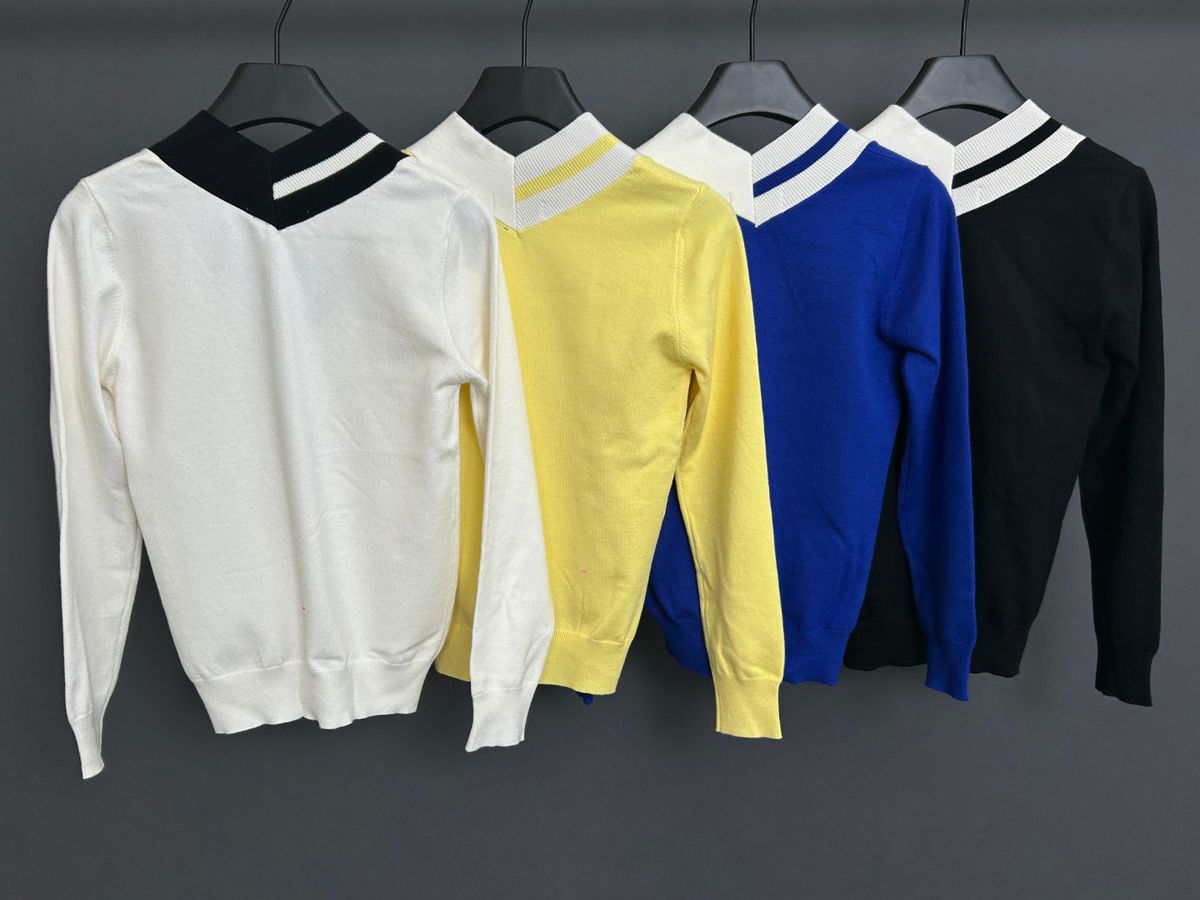 レディースゴルフLook Malbon Vネック ニット