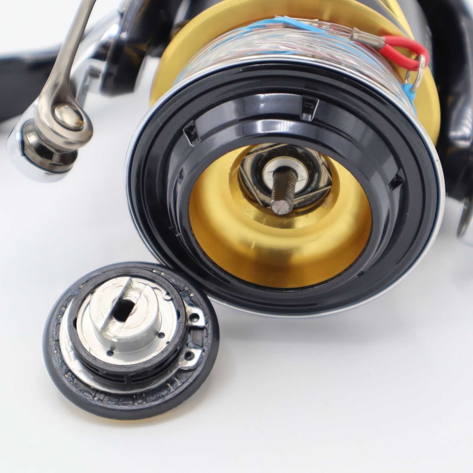 スピニングリール 釣り