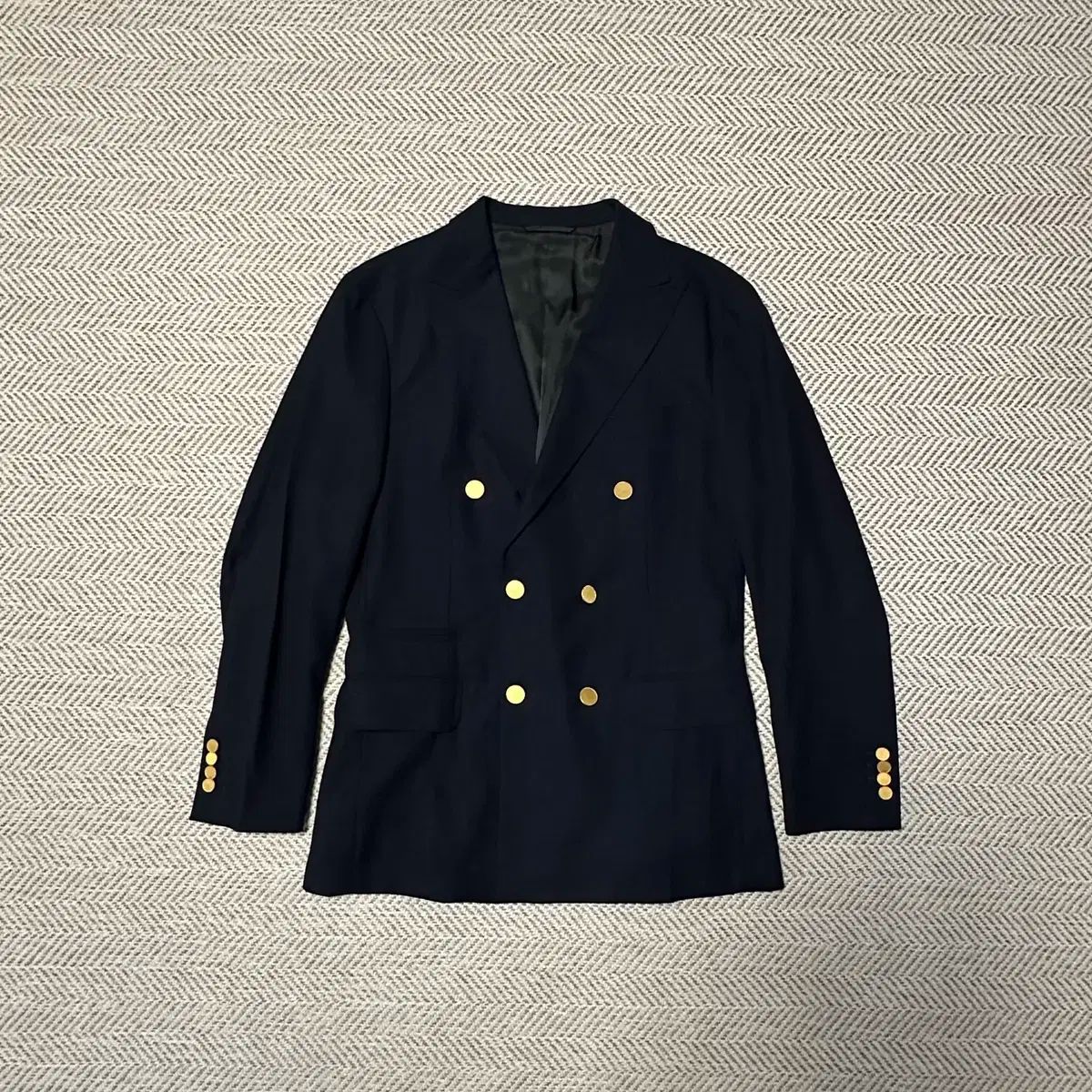 UNIVERSAL LANGUAGE g button blazer