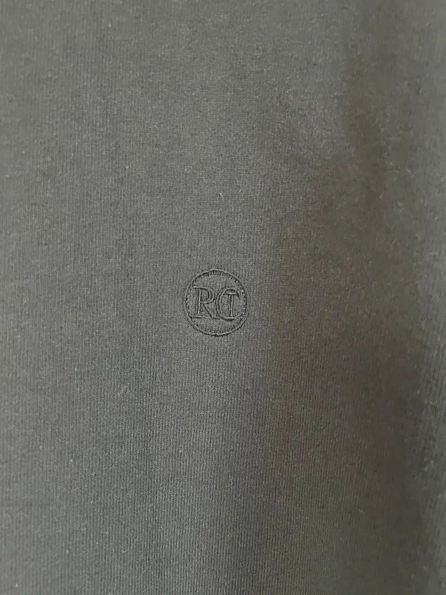 スウェットシャツ