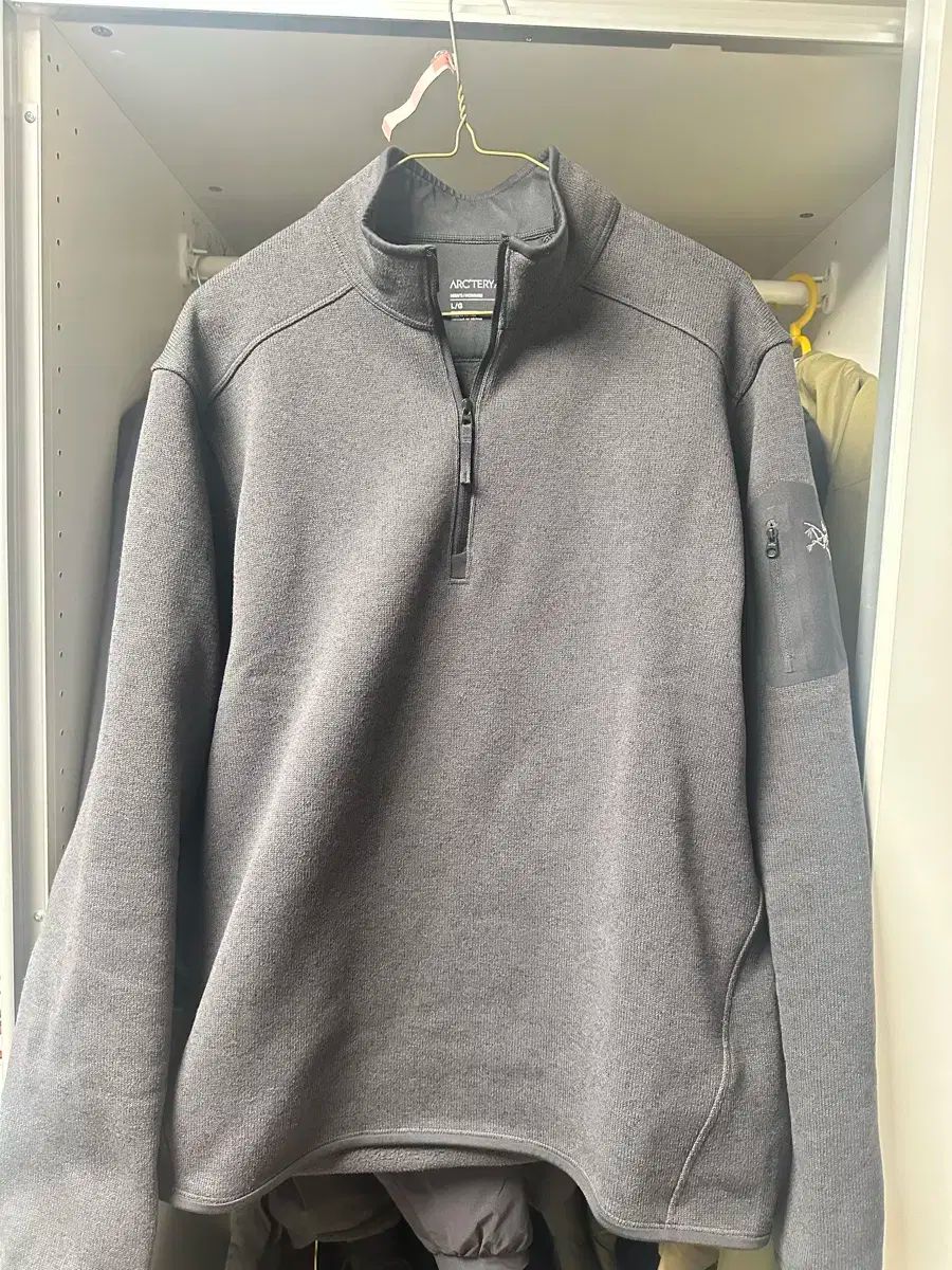 ARC TERYX アークテリクス カバーCOVER カバー 1 2 Zip M サイズ large ₍ラージ