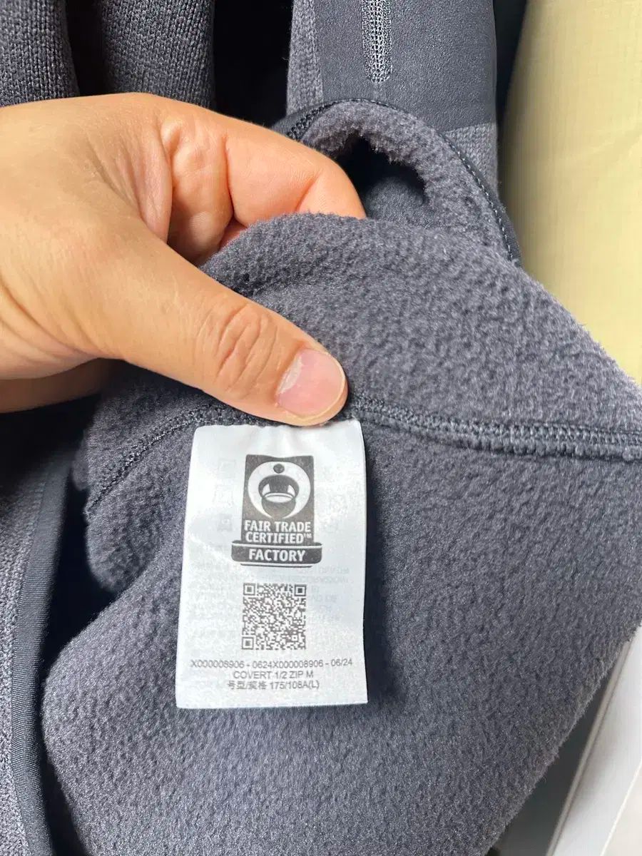 ARC TERYX アークテリクス カバーCOVER カバー 1 2 Zip M サイズ large ₍ラージ