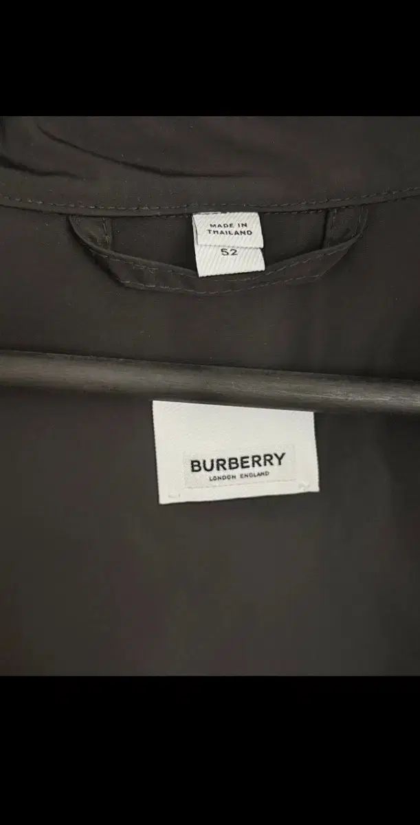 バーバリー ウィンドブレーカー