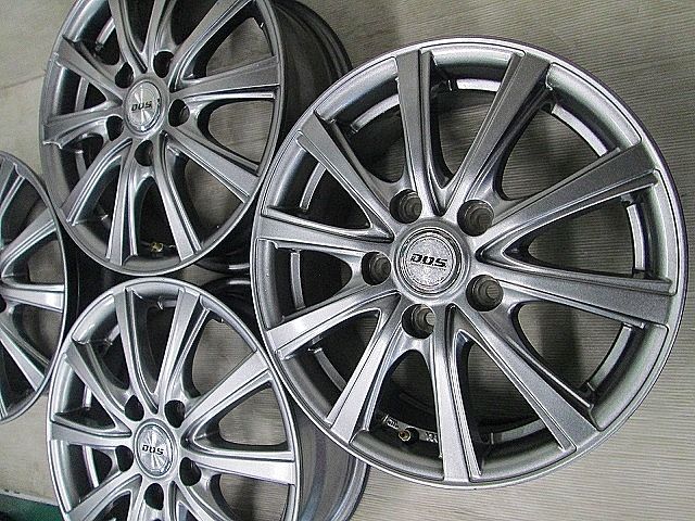 BADX D O S 15インチ 5穴 114 3 装着車種アイシス クラウン エスクァイア ノア ヴォクシー CR V