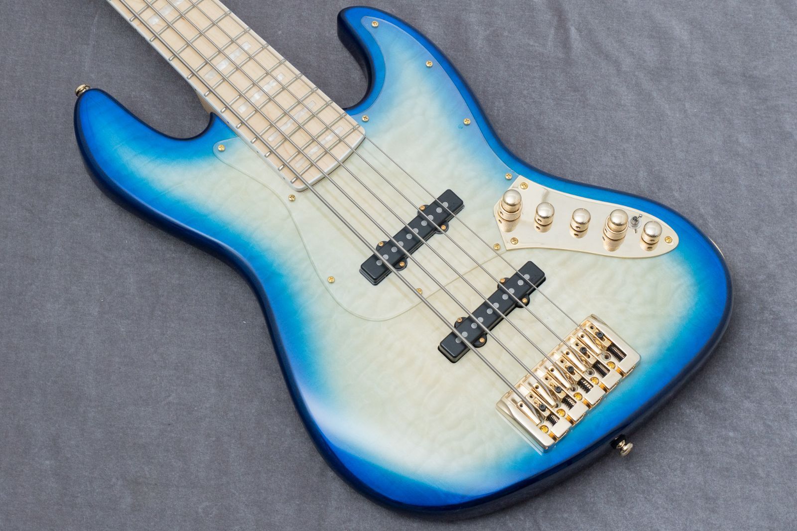 Swing Guitars Jazz Deluxe 5 Aqua Burst 4 57 kg GIB兵庫