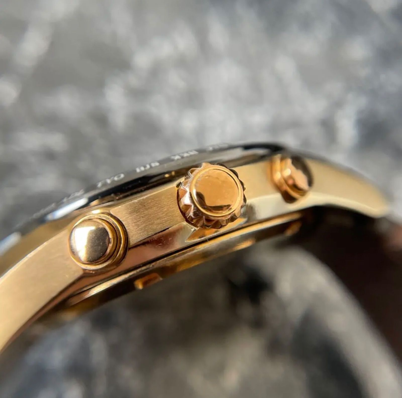 セイコー アストロン ソーラー 電波時計 SBXB096 腕時計 Amazon.co.jp