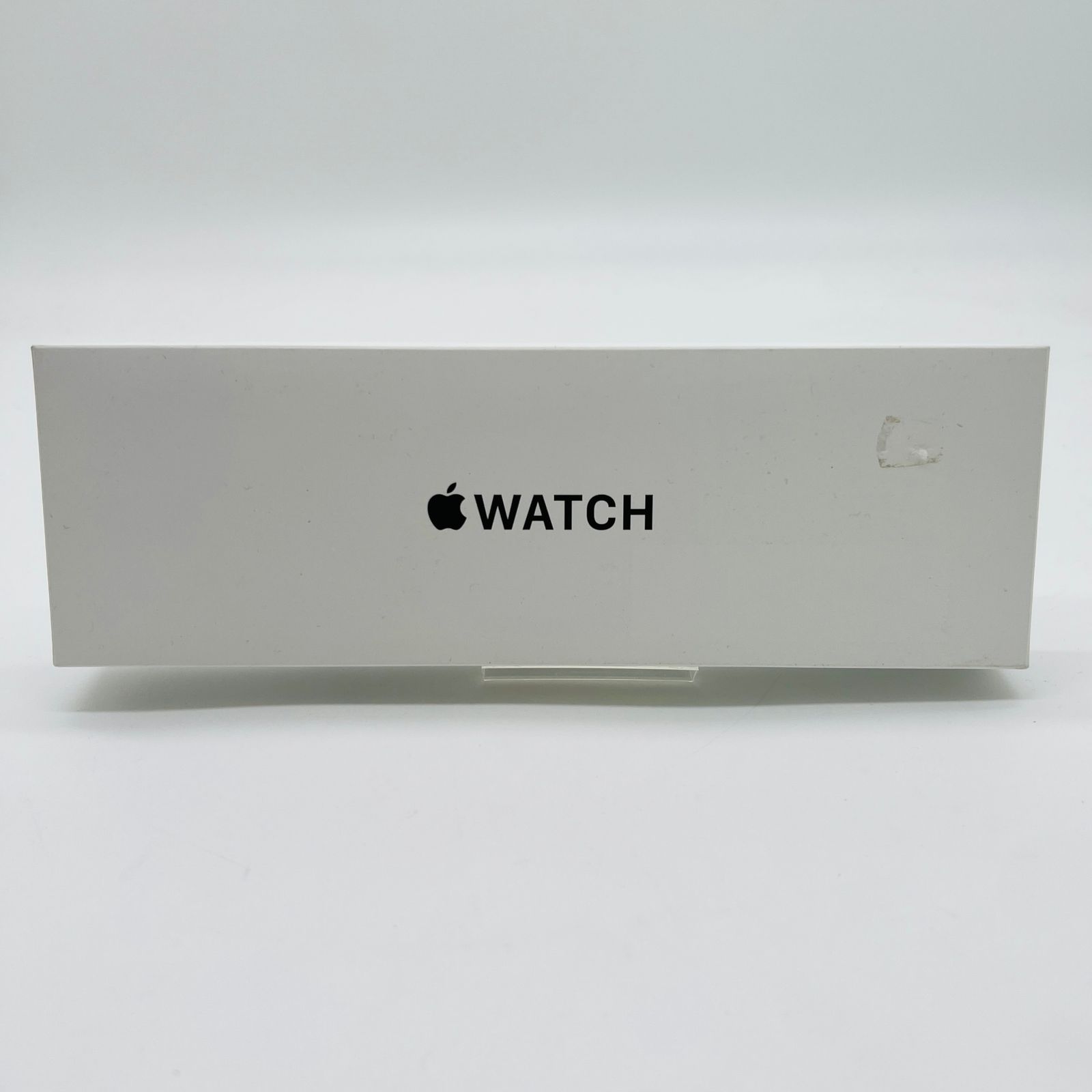 Apple Watch SE 第2世代 GPSモデル 40mm MXEF3J A スターライトスポーツバンド S M