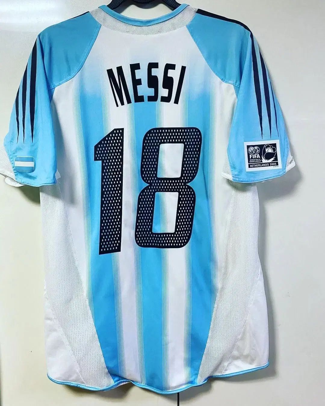2005 アルゼンチン アセンティック メッシ Tシャツ