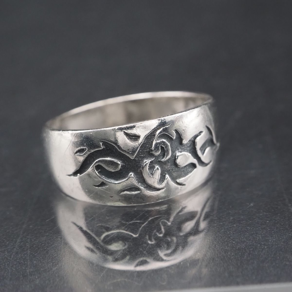 H613 ヴィンテージ SILVER925刻印 リング 彫刻 デザイン シルバー 指輪