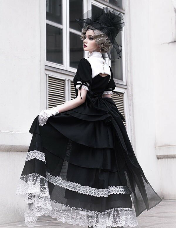 十字架柄 ワンピース