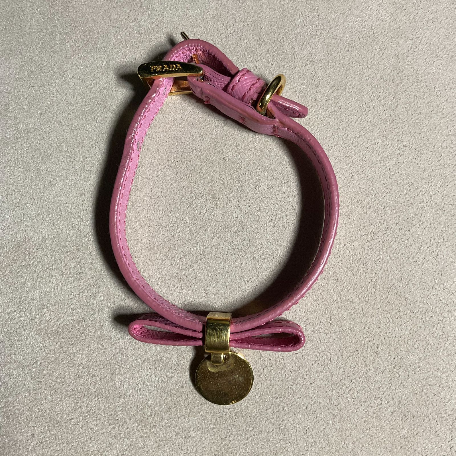 プラダ サフィアーノ ブレスレット