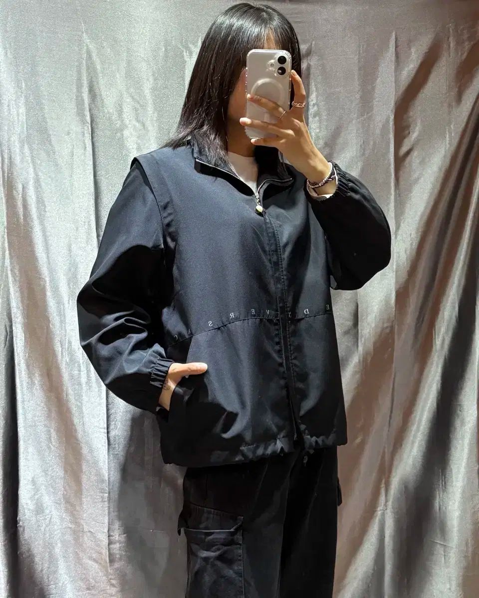 S ヴェルサーチェ パール スペル LINE ナイロン ジャケット