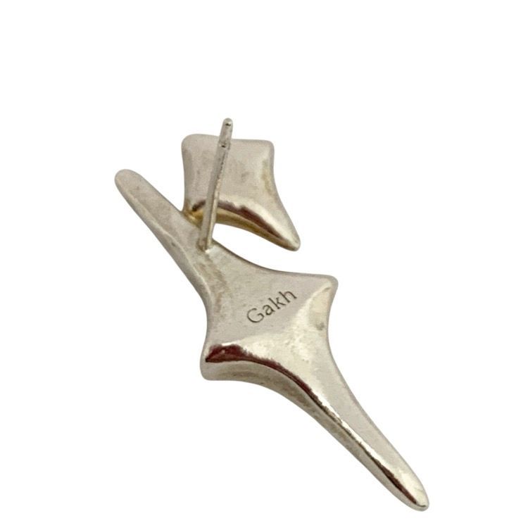 スパークル ピアス