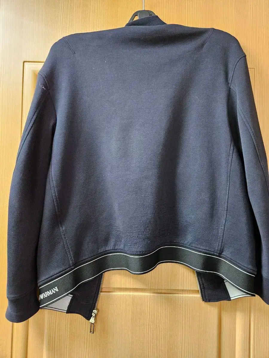 エンポリオアルマーニ ネイビー ブルゾン