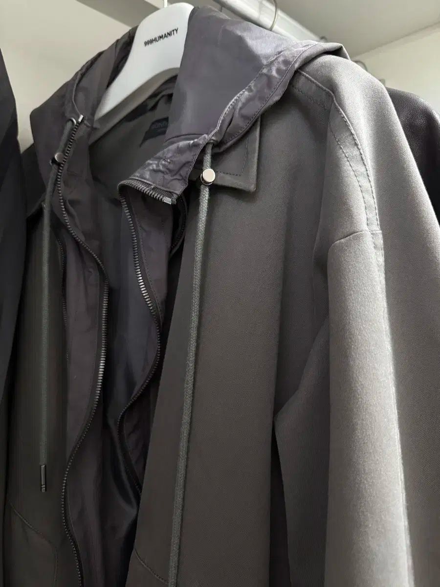 SONGZIO ソンジオメンズ ダブル レイヤード フードジャケット カーキ 48 105