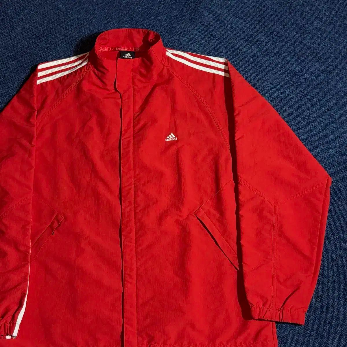 アディダス 3本線 ウィンドブレーカー