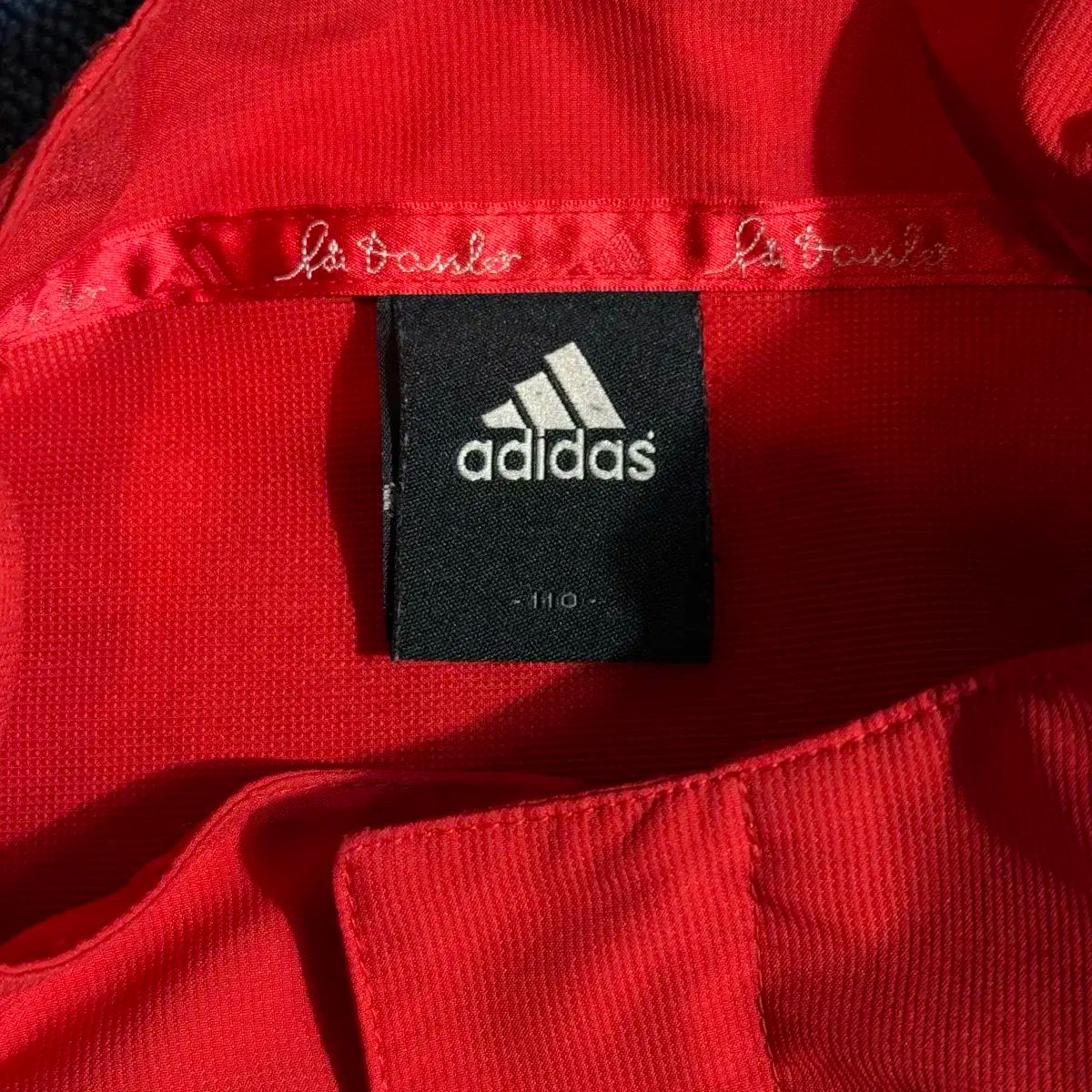 ウィンドブレーカー