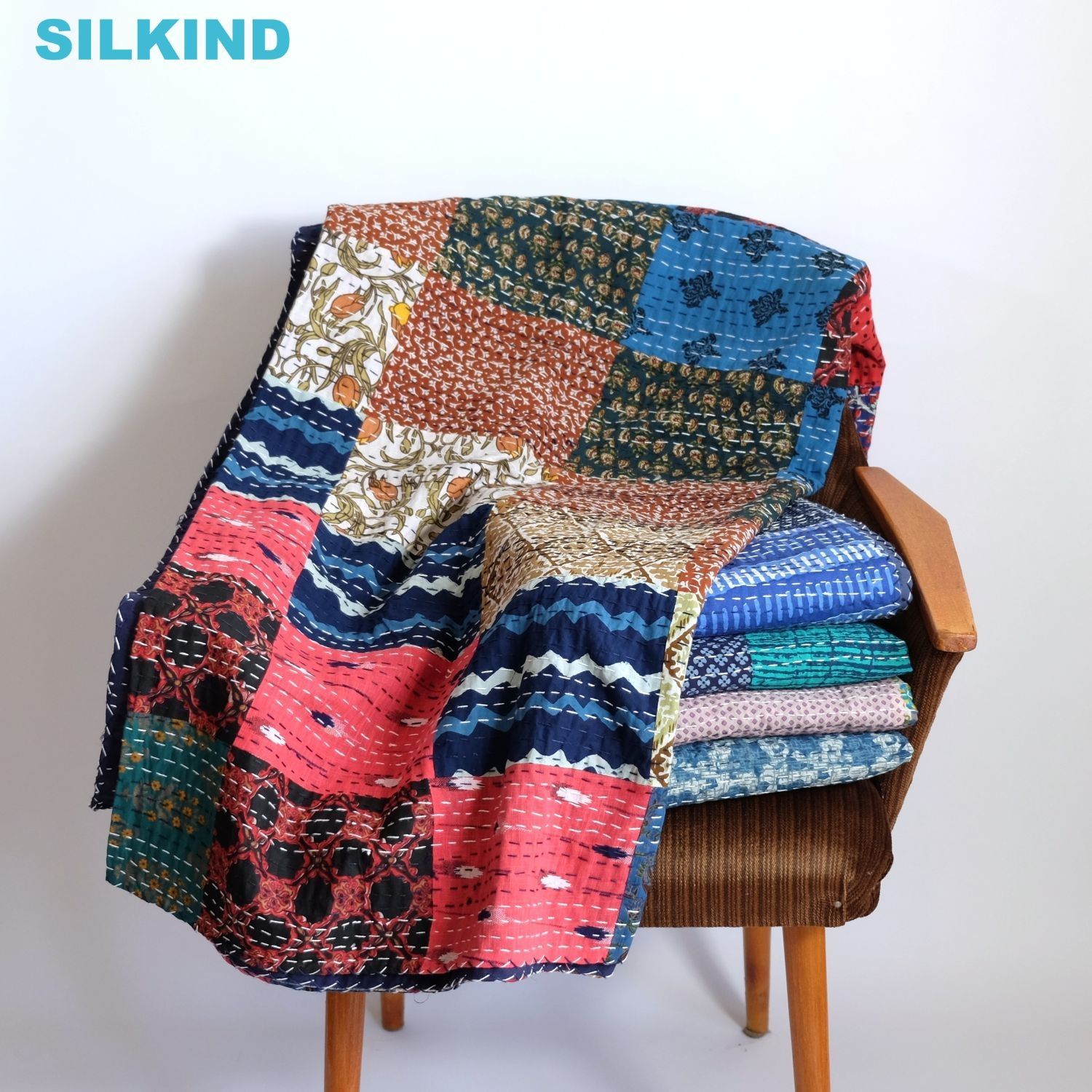 191 ヴィンテージ / カンタキルト / ソファカバー スザニ刺繍 / 大判