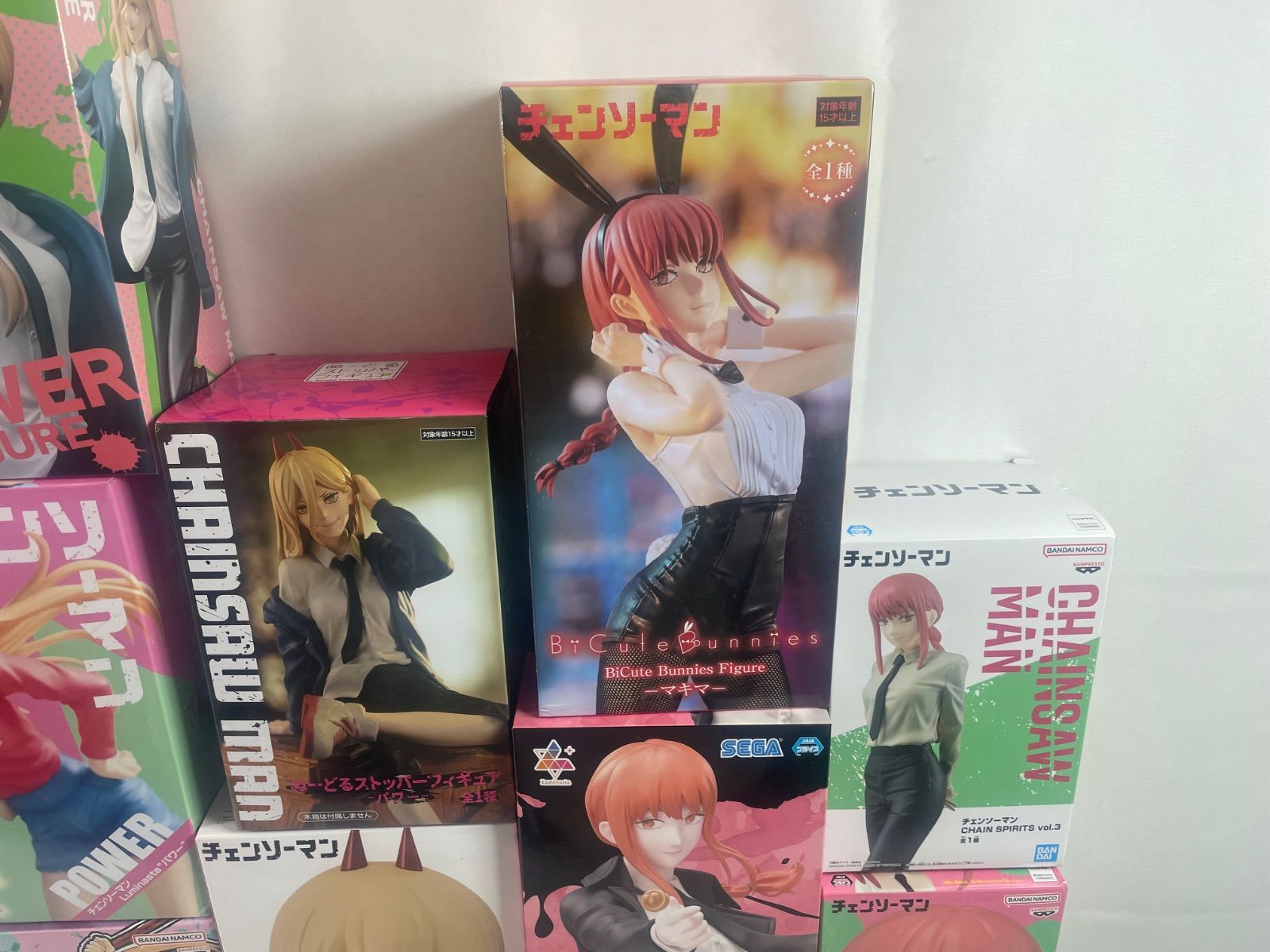 アニメ フィギュアセット 未開封 24個 A2054・チェンソーマン 未開封 フィギュア まとめ 19個 箱ダメージ品