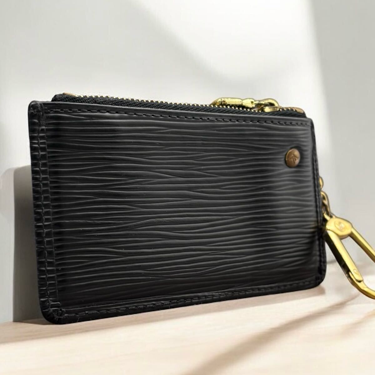 n25 ポシェットクレ エピ ブラック ルイヴィトン コインケース 小銭