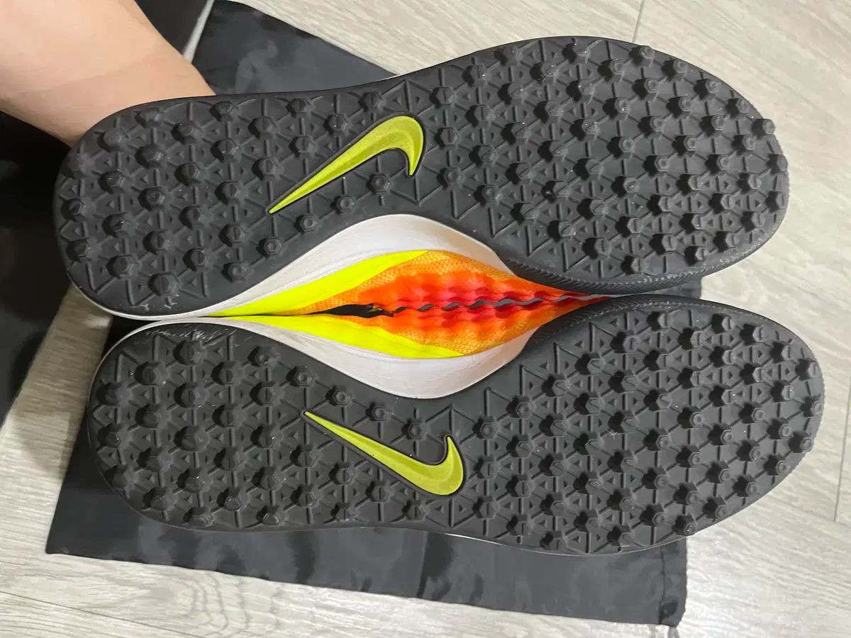 1 ペア車のフォグライトレーシンググリル、アウディ A3 8V S ライン