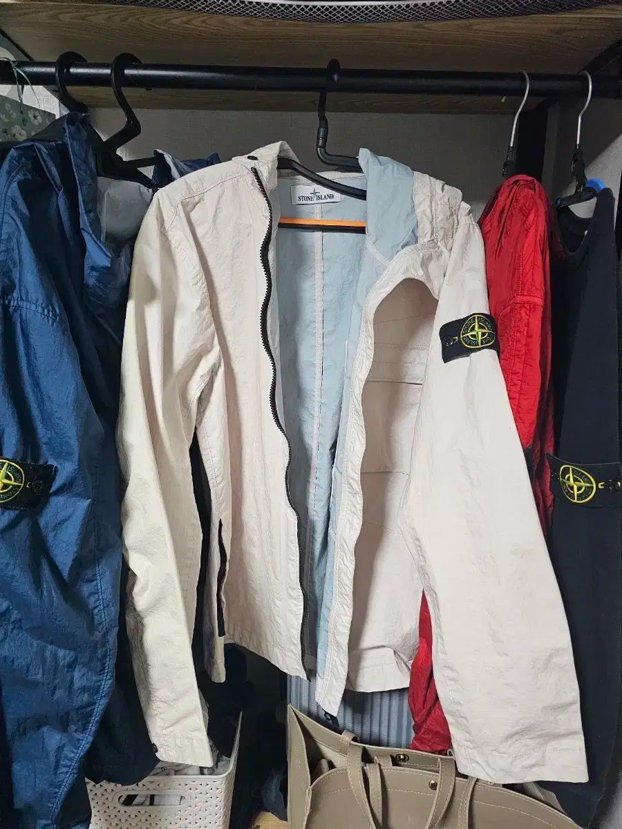 STONE ISLAND ストーンアイランドストーンアイランドメンブラーナLサイズ
